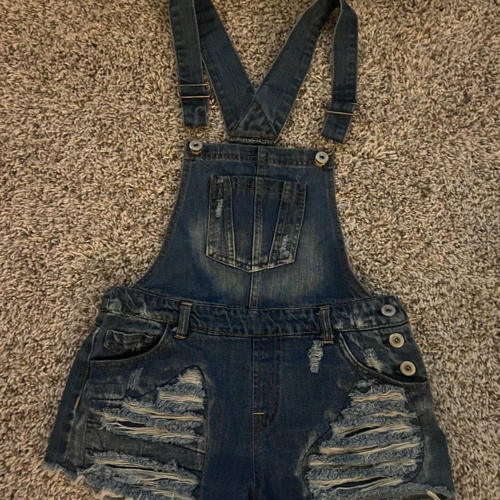Distressed Highway Jean Short Overalls – Size 5